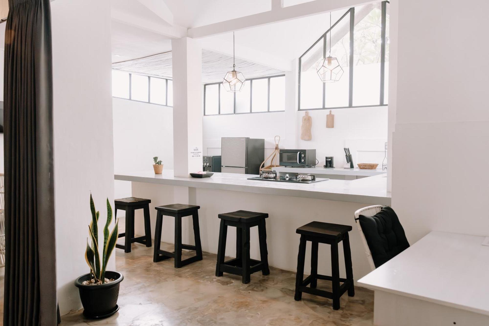 Chic And Cozy Studio Canggu Екстериор снимка